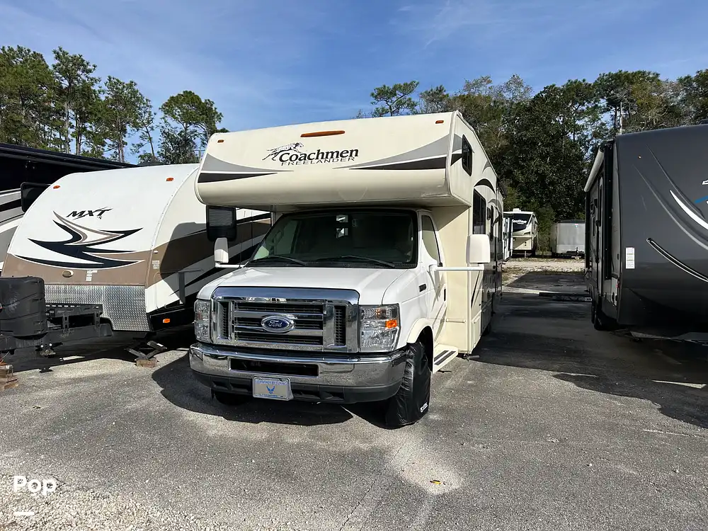 Sold Freelander 26RS RV in Jacksonville, FL 371090 Pop Sells