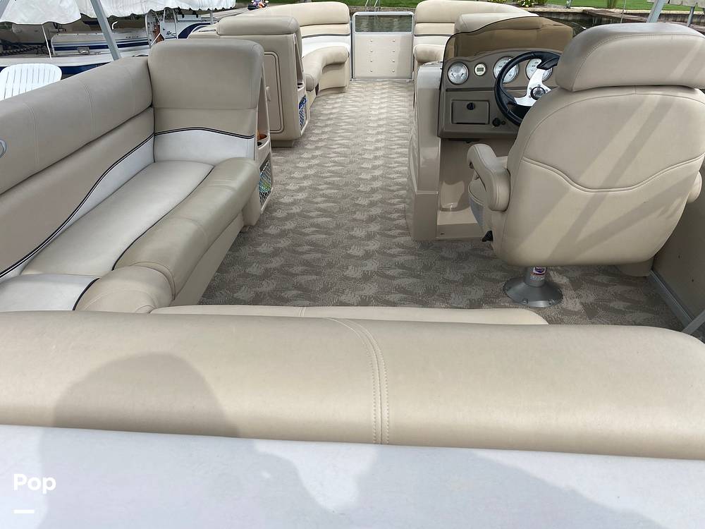 Used Harris Pontoon Boats For Sale by owner