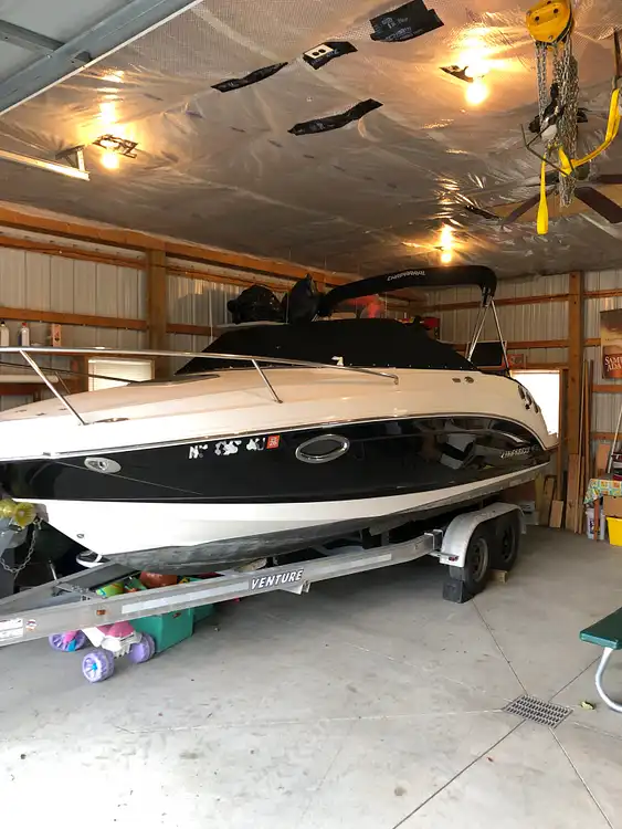 Inactive Chaparral 225 SSi Boat in Cape Vincent, NY 374107 Pop Sells