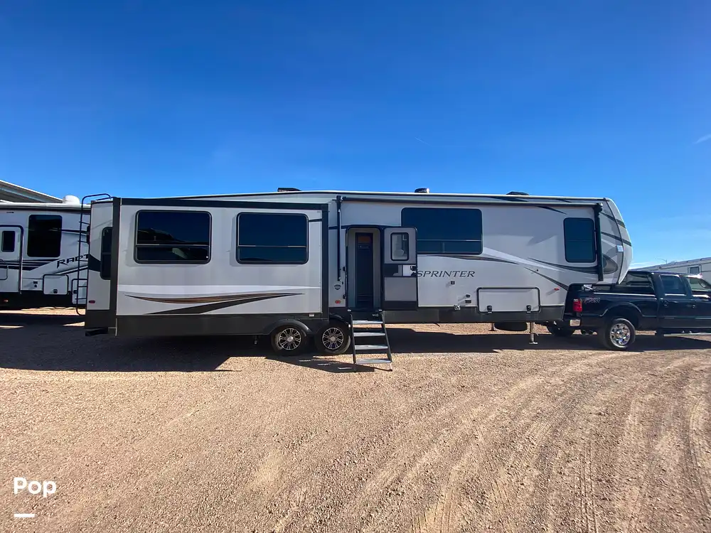 Sprinter Limited 3590LFT RV for sale in Boulder City, NV for 50,000