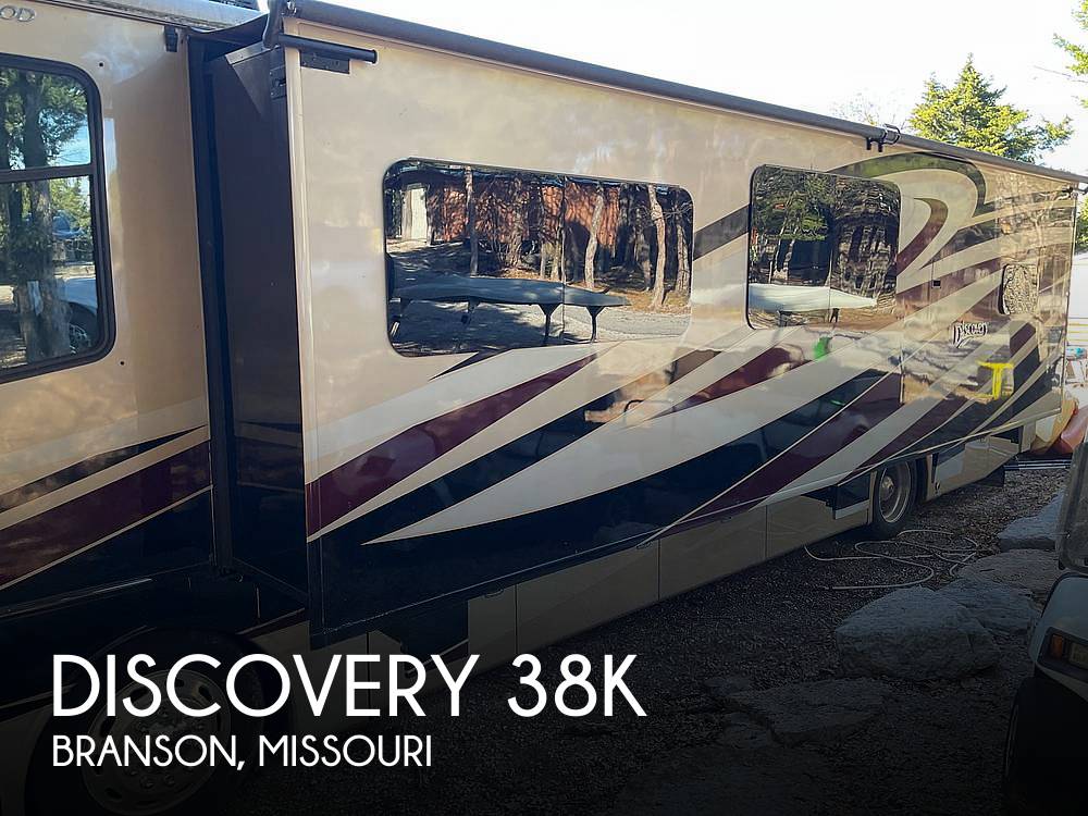 2017 Fleetwood Discovery 38K