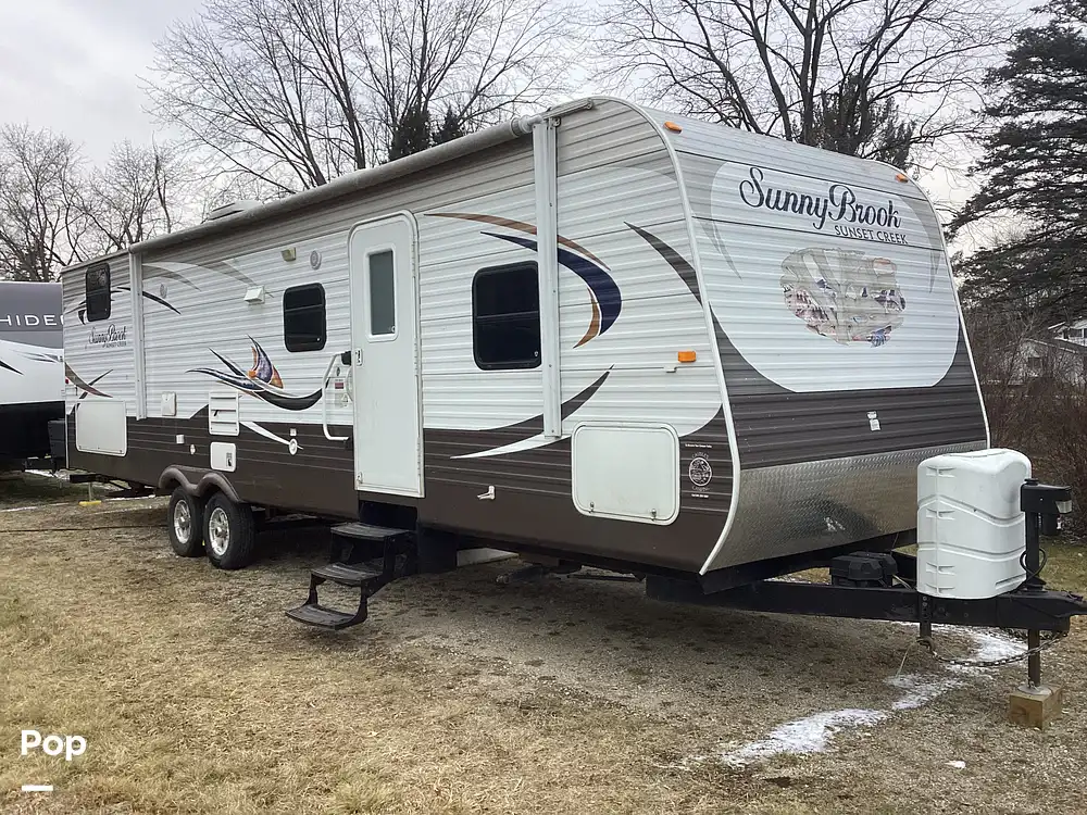 Sunset Creek 330BHS RV for sale in Flint, MI for 11,750 384574 Pop