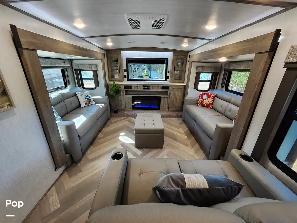 2022 Salem Hemisphere 36FL for Sale in Modoc, South Carolina Pop Sells