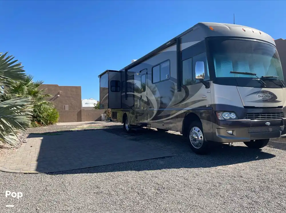 Suncruiser 32H RV for sale in Yuma, AZ for 44,950 389181 Pop Sells
