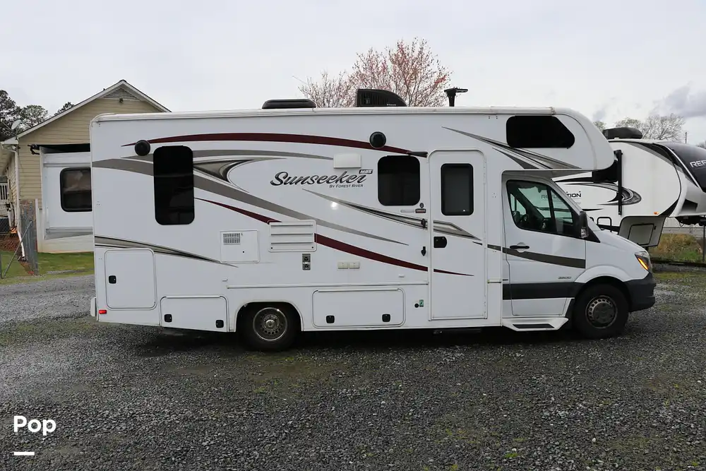 Sold Sunseeker MBS 2400R RV in Woodstock, GA 395709 Pop Sells
