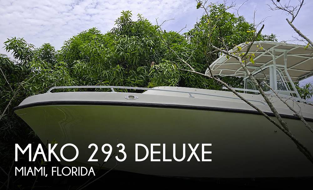 1995 Mako 293 Deluxe