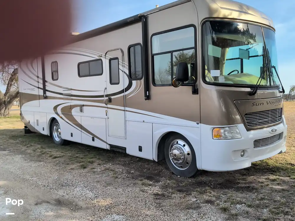2007 Sun Voyager 8324