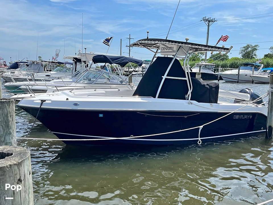 Boats For Sale by owner | 2006 Century 2301