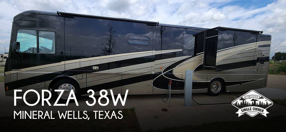 2022 Winnebago Forza 38W