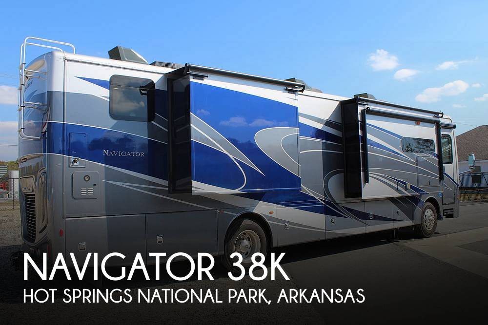 2020 Holiday Rambler Navigator 38K