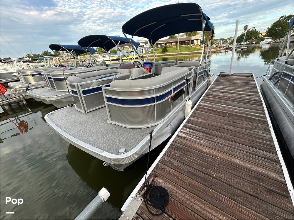 Ski Boats For Sale in United States by owner | 2023 Bennington 22 S