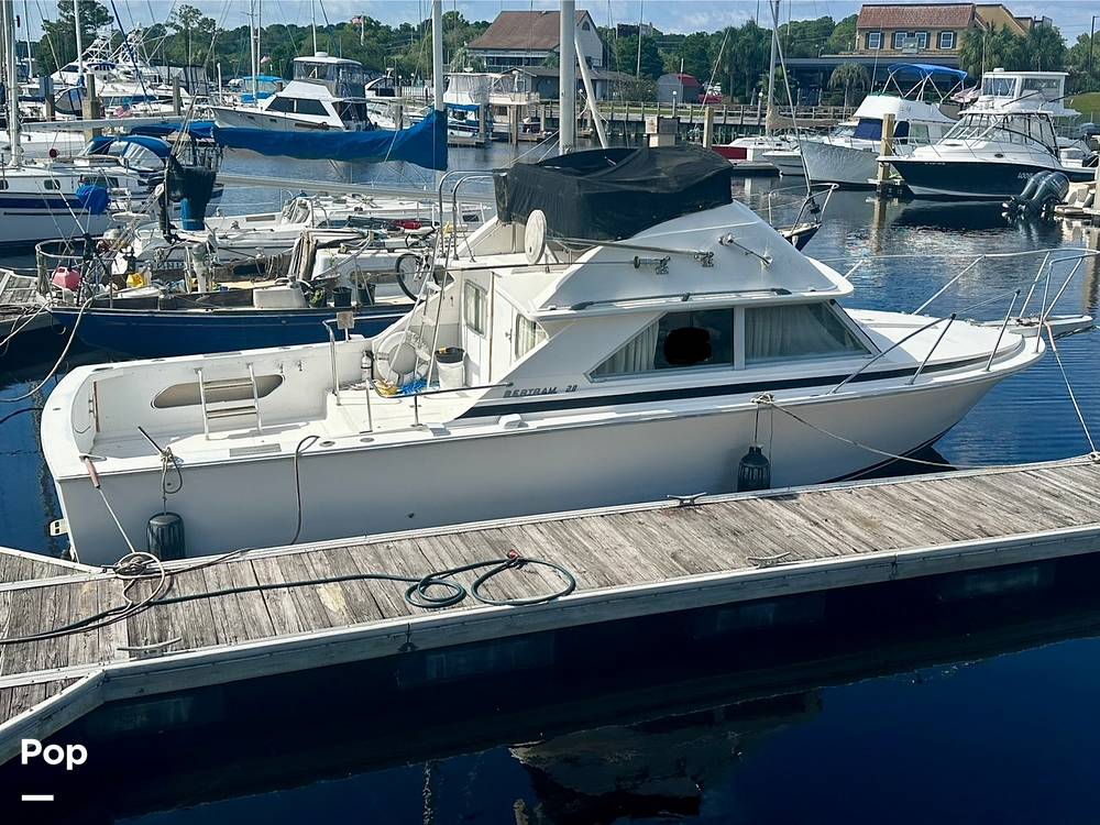 Boats For Sale in Atlantic Bch, SC by owner | 1975 Bertram 28 Flybridge Sportfisherman
