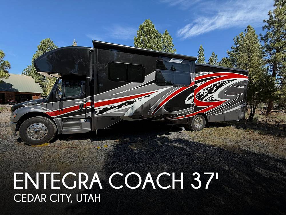 2021 Entegra Coach Accolade 37TS