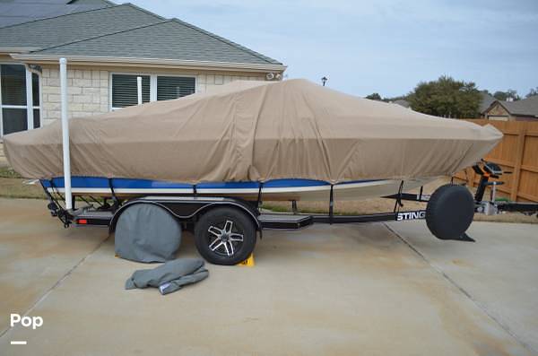 Power boats For Sale by owner | 2022 Stingray 208LR