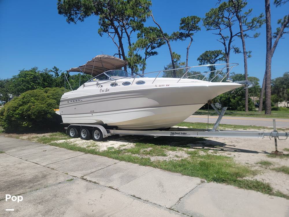 Regal Boats For Sale in Tampa, Florida by owner | 2004 Regal 2765 Commodore