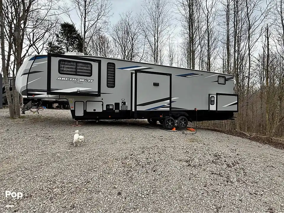 2021 Arctic Wolf 3990SUITE