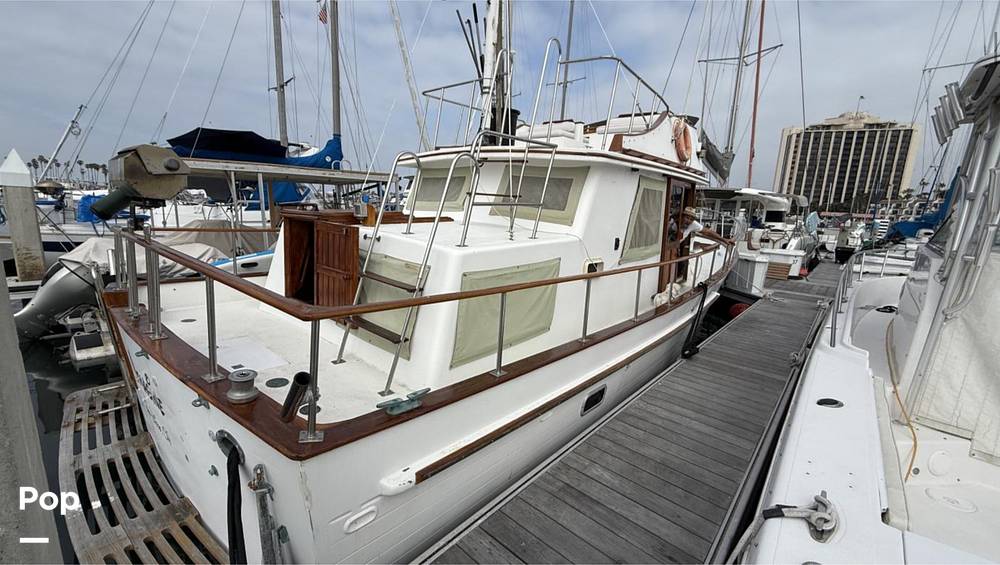 Boats For Sale by owner | 1983 CHB 33