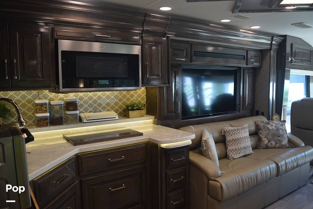 Used 2020 Entegra Coach 44F for sale in Sarasota, FL