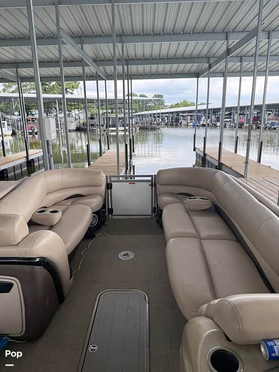Boats For Sale by owner | 2017 Regency 254 dl3