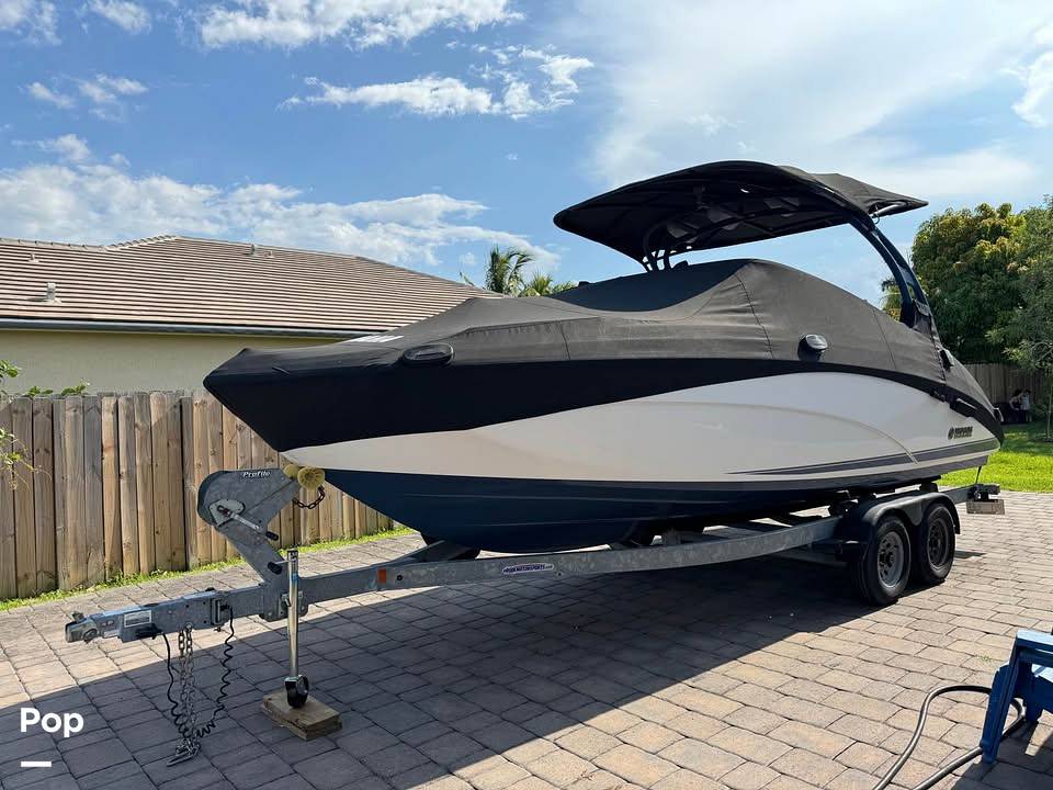 Power boats For Sale in Florida by owner | 2020 Yamaha 242 Limited S