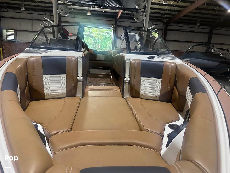 Boats For Sale by owner | 2022 Malibu wakesetter 25 lsv