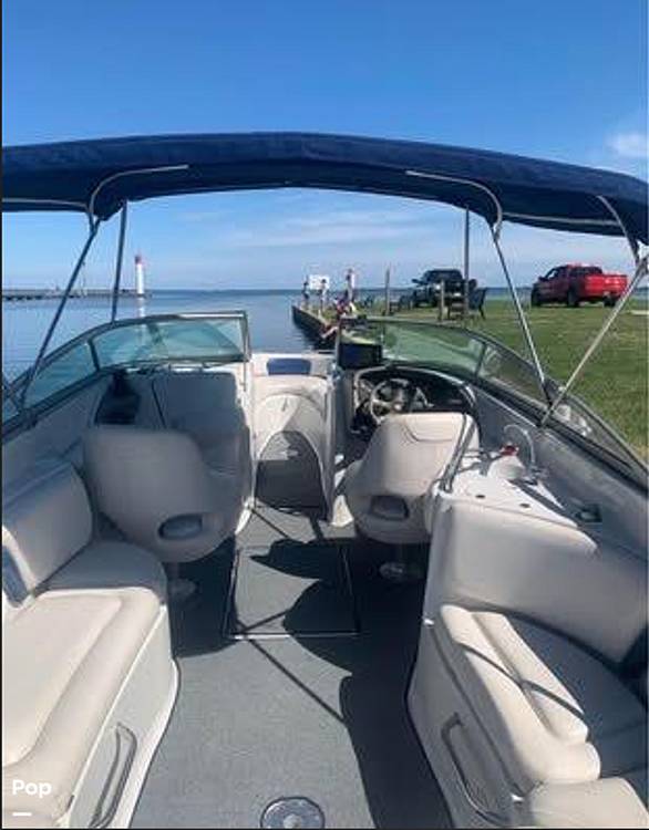 Boats For Sale by owner | 2003 Crownline 270BR