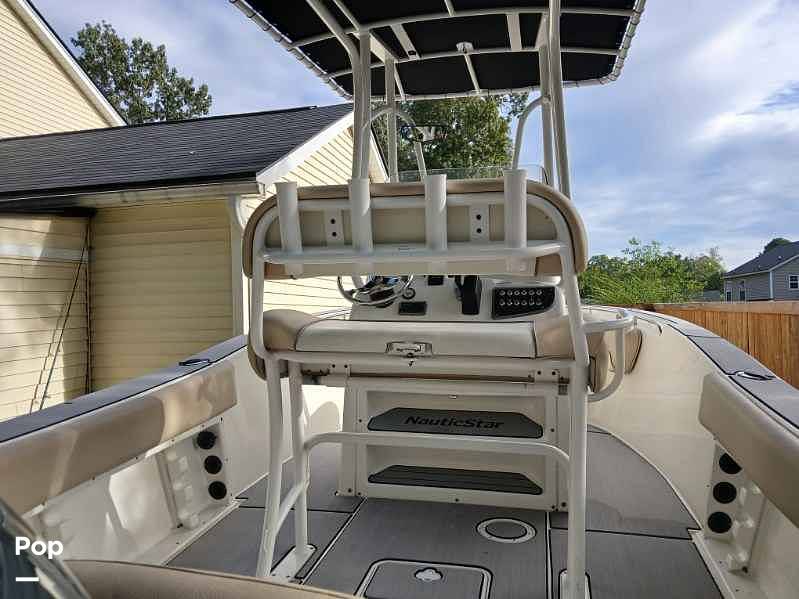 Ski Boats For Sale by owner | 2017 NauticStar 2102 Legacy