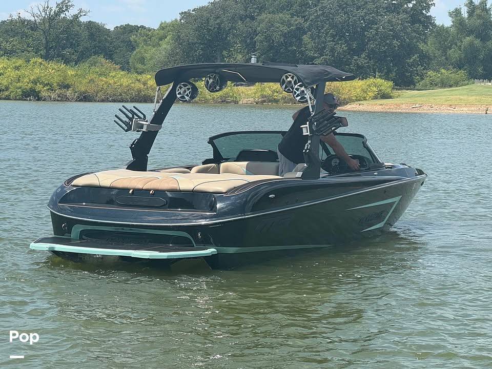 Boats For Sale in Lewisville, TX by owner | 2018 MB Sports F22 Tomcat