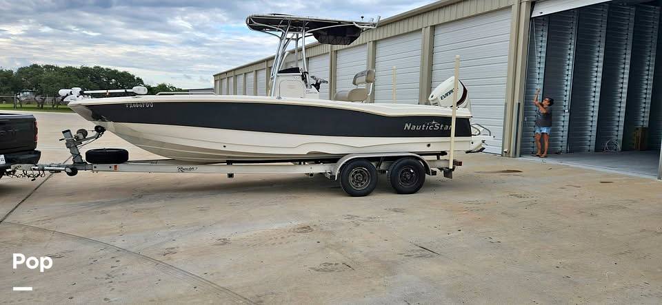 Boats For Sale in Balcones Heights, TX by owner | 2017 NauticStar 231