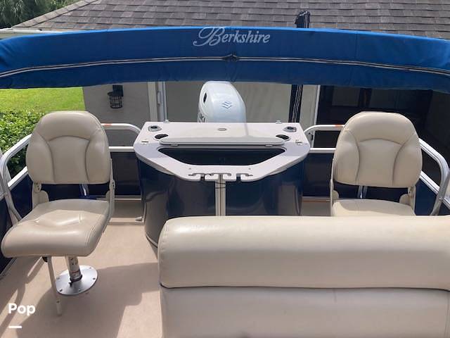 Pontoon Boats For Sale by owner | 2016 Berkshire B220F