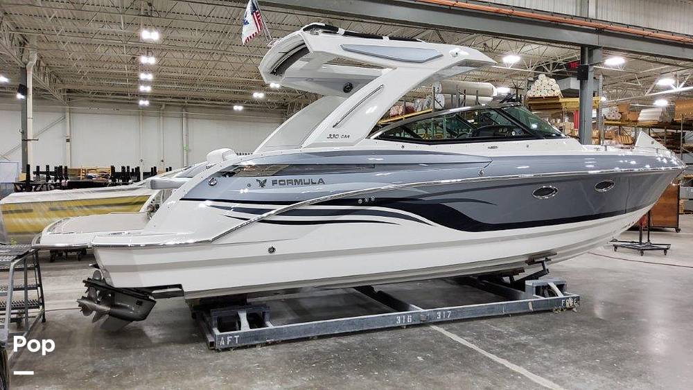 Boats For Sale by owner | 2022 Formula 330 Crossover Bowrider
