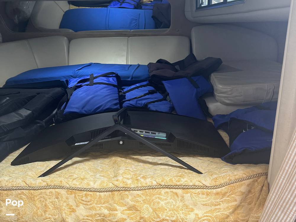 Boats For Sale by owner | 2003 Regal 3260 Commodore