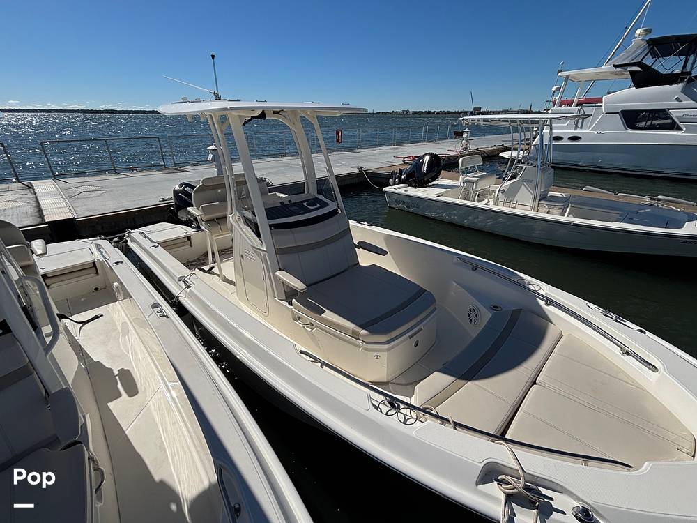 Power boats For Sale in South Carolina by owner | 2025 Boston Whaler 220 Dauntless
