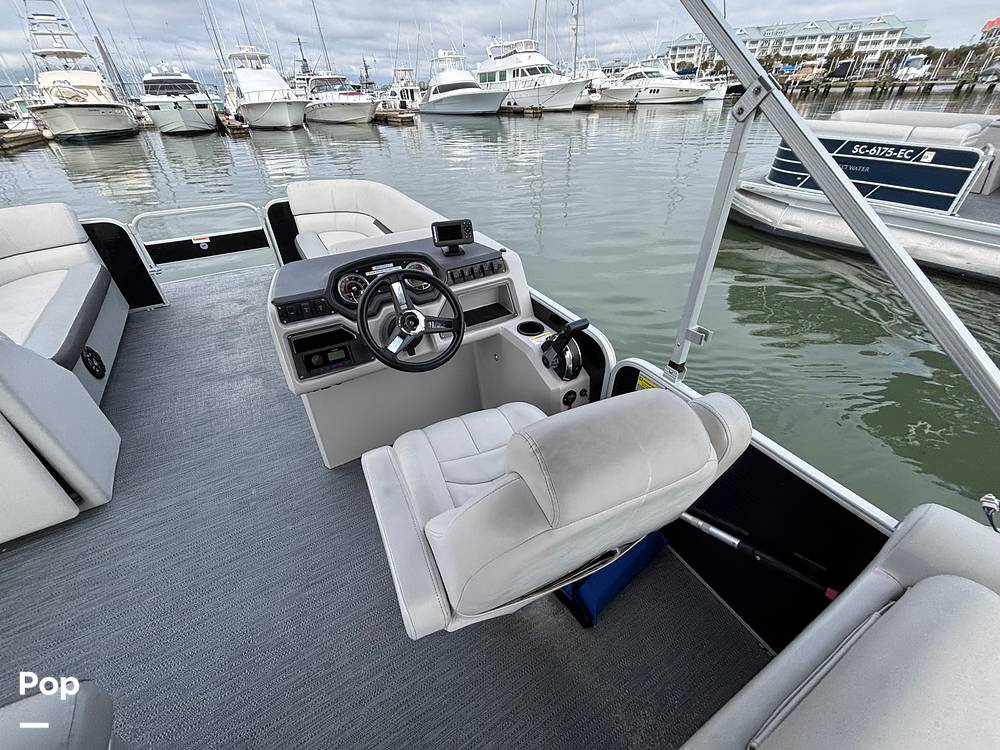 Power boats For Sale by owner | 2023 Godfrey Pontoon 2286 SB