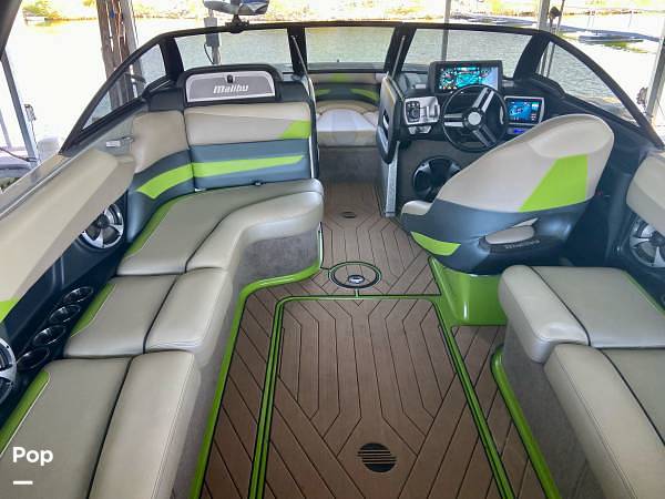 Boats For Sale by owner | 2017 Malibu Wakesetter 232 LSV