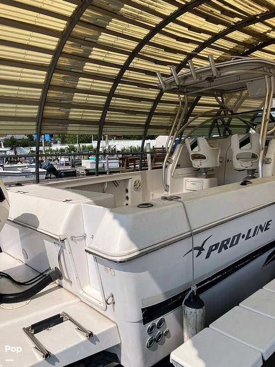 Boats For Sale by owner | 2000 Pro-Line 25WA