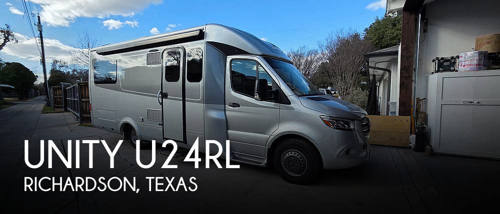 2021 Leisure Travel Unity U24RL