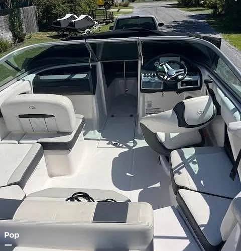 Regal Boats For Sale by owner | 2018 Regal 21 OBX