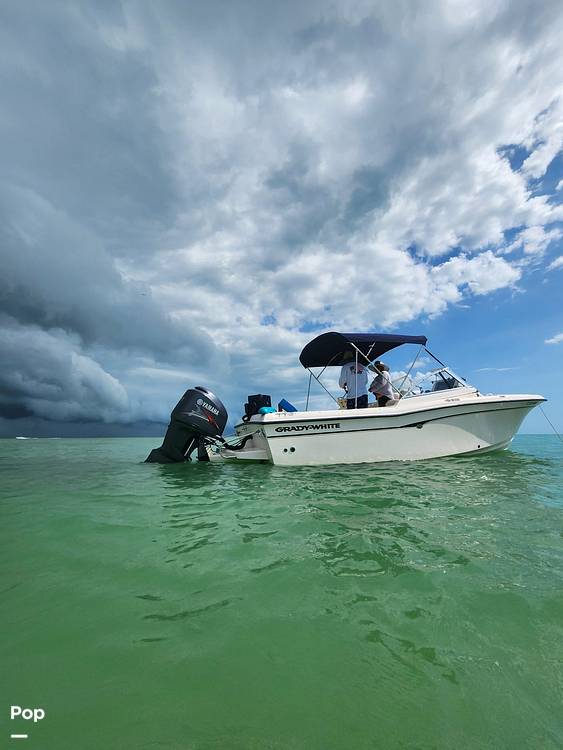 Grady-White Boats For Sale by owner | 2004 Grady-White Tournament 225