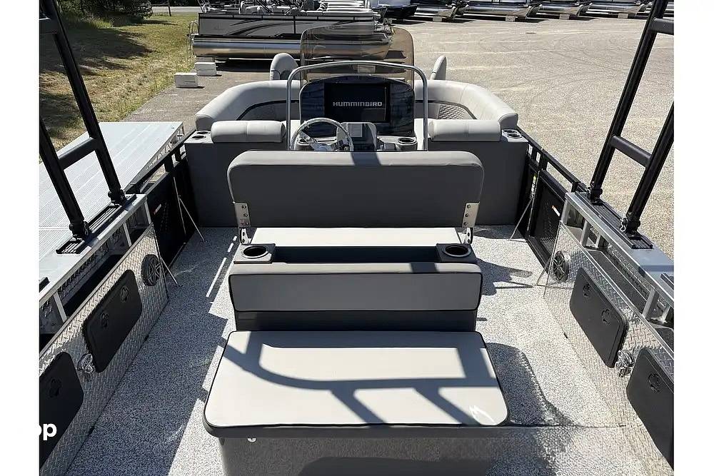 Boats For Sale by owner | 2023 Angler Qwest 8524 PRO TROLL