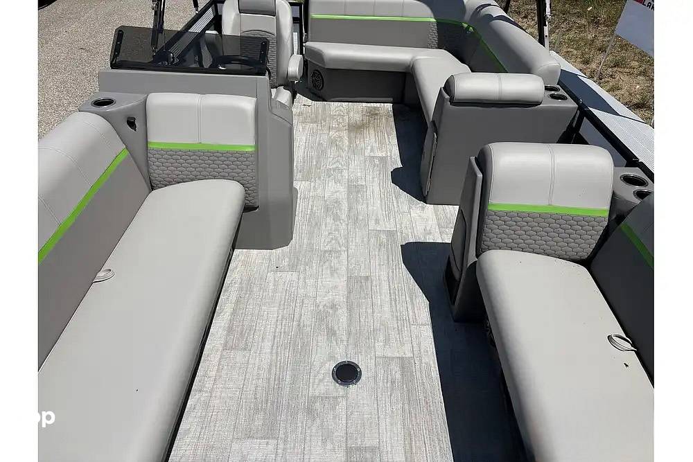 Ski Boats For Sale by owner | 2024 Qwest E CLASS 20 LANAI-LTZ