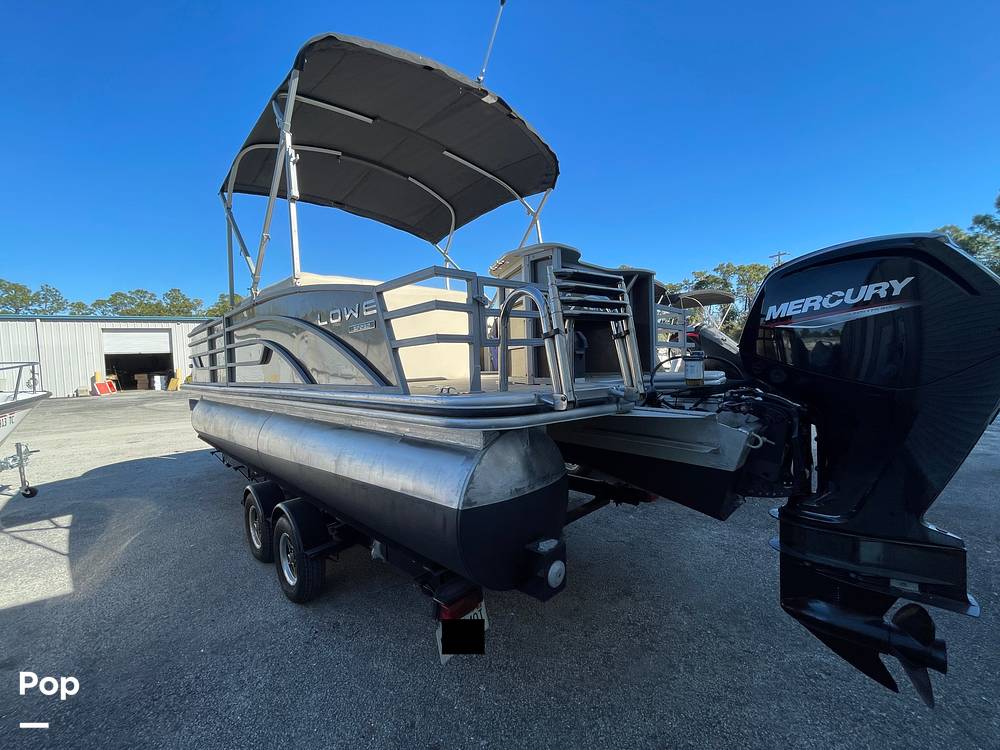 Boats For Sale by owner | 2024 Lowe SF232