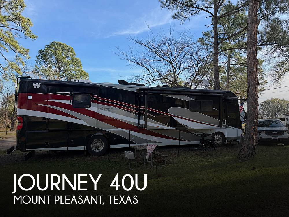 2013 Winnebago Journey 40U