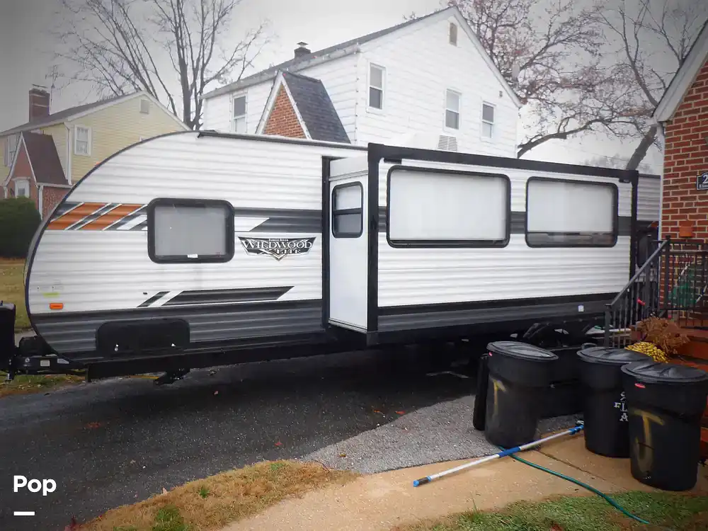 2022 Wildwood 273QBXL