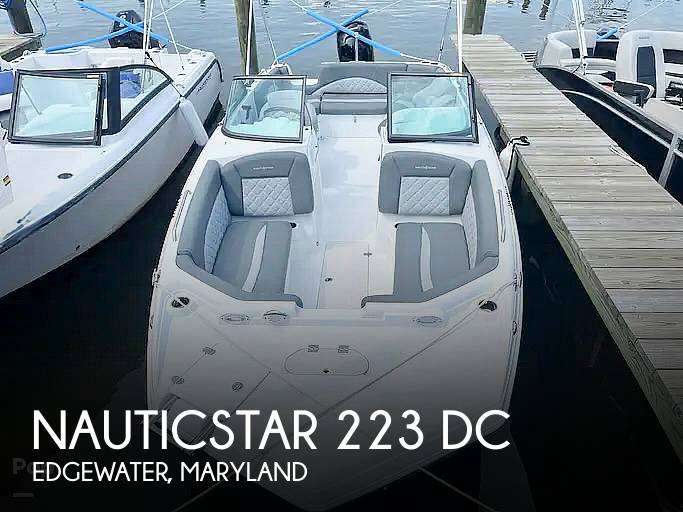 2025 NauticStar 223 DC