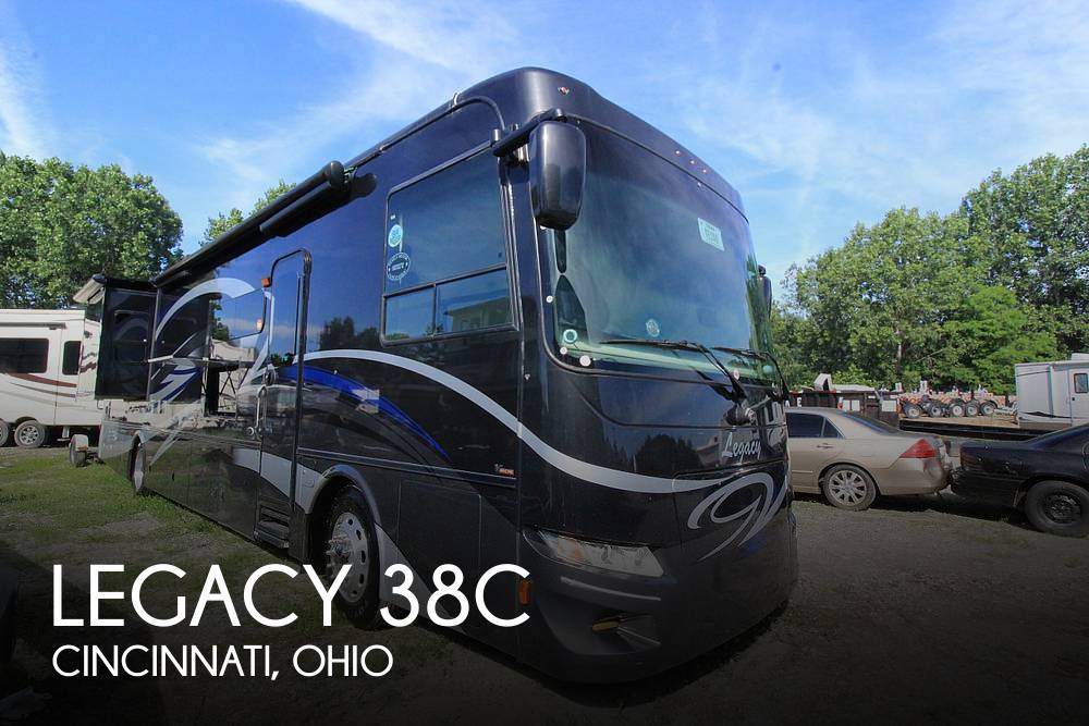 2018 Forest River Legacy 38C