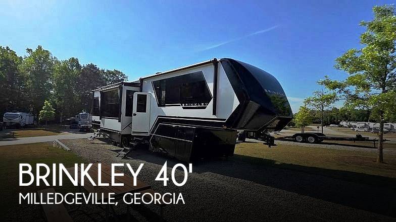 2024 Brinkley MODEL G 4000 Toy Hauler