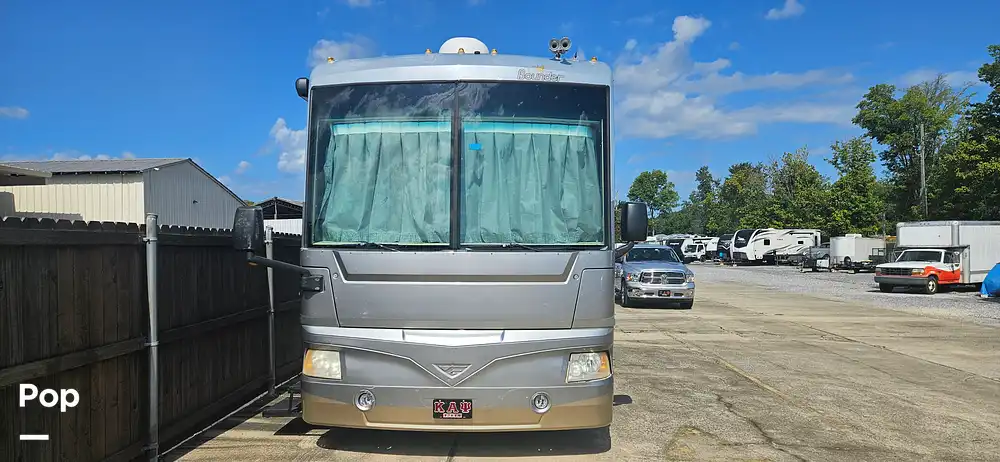 2005 Bounder 38N
