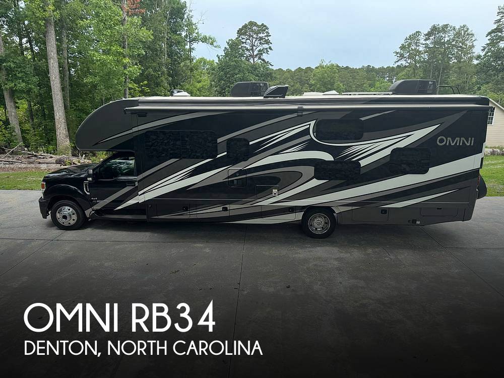 2022 Thor Motor Coach Omni RB34