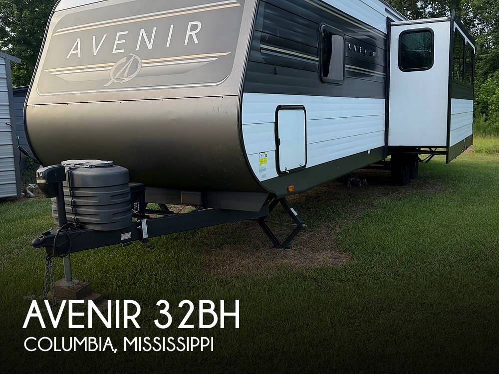 2025 Cruiser RV Avenir 32BH